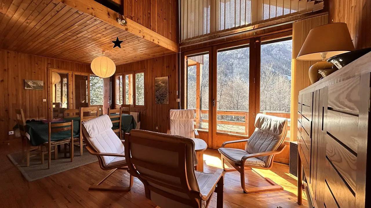 Chalet chaleureux 8 personnes à Pelvoux – Vue montagne & grand jardin in Vallouise-Pelvoux, Parque Nacional de los Ecrins