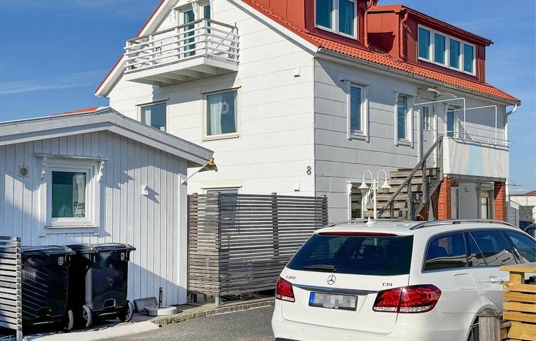 Ferienhaus für 4 Personen, mit Terrasse und Garten in Kungshamn