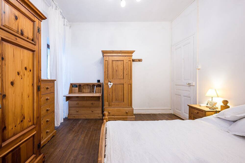 Apartamento entero, Apartamento 'Maison Elba' con vistas a la montaña, terraza privada y balcón in Val-d'Arc, Región de Saint-Jean-de-Maurienne