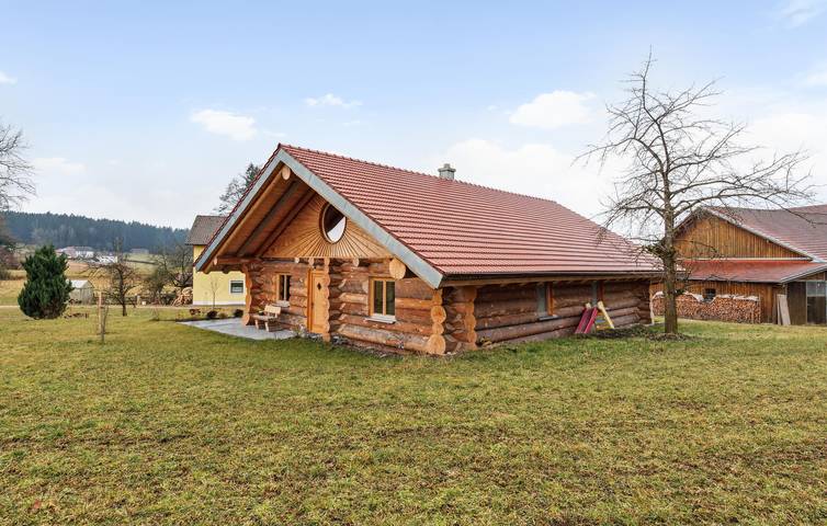 Ferienhaus für 4 Personen, mit Terrasse und Garten sowie Sauna in Bayern - 2