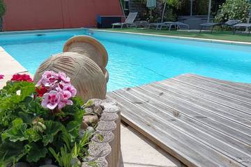 Gîte pour 2 personnes, avec piscine à Solaro