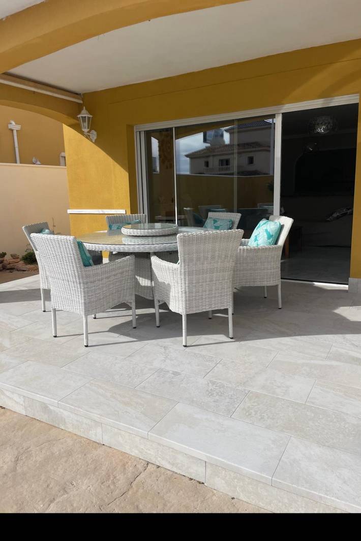 Chalet para 8 personas con vistas al lago in Colinas de la Zenia, Orihuela