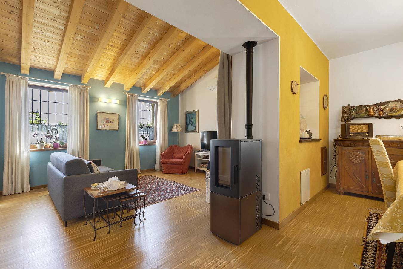 Maison de campagne 'A House with A Character' avec vue sur la montagne, Wi-Fi et climatisation in Villafranca di Verona, Province de Vérone
