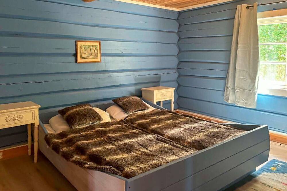 Lovely home in Prestestranda with sauna in Drangedal