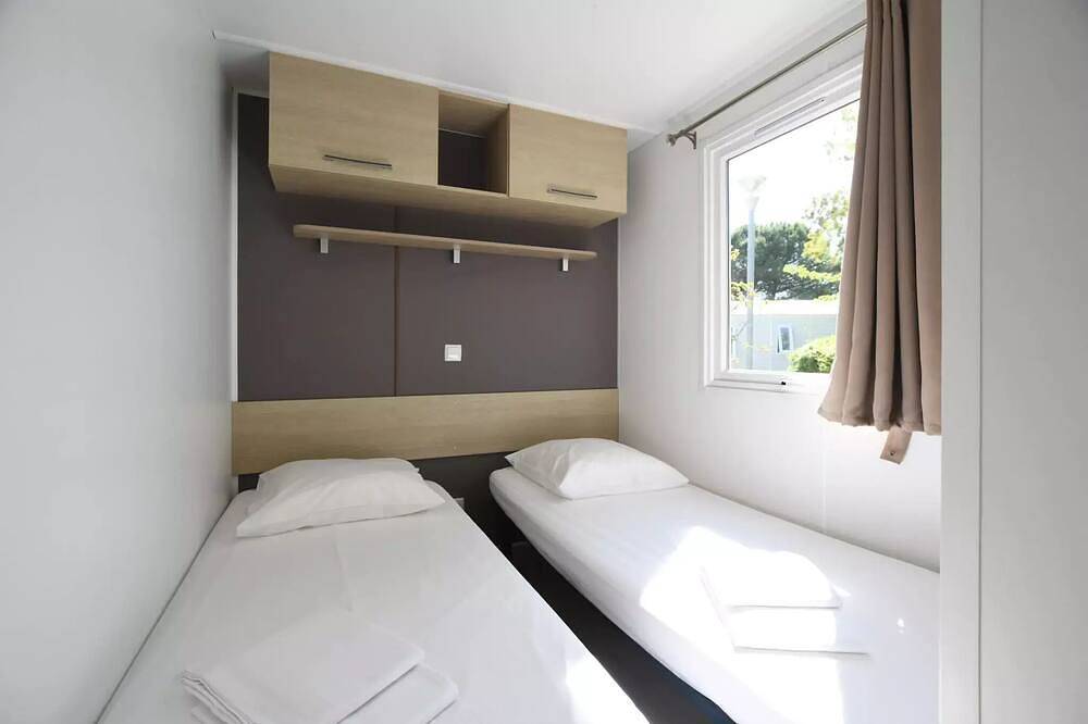 Camping International  *** - Mobile Home Rondinara 35m² Integrated Terrace 6 people in Calvi, Calvi und Umgebung