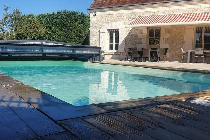Villa pour 10 personnes, avec jardin ainsi que jacuzzi et piscine