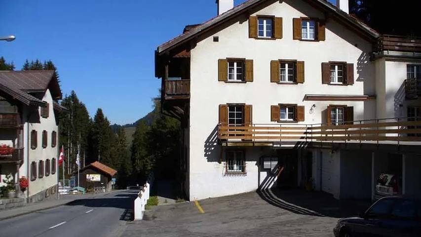 Gîte pour 6 personnes, avec balcon et sauna dans Lenzerheide