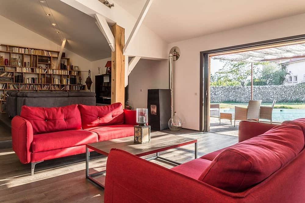 E case di u Puntale, Villa with swimming pool ideal for family vacations. in Ghisonaccia, Región de Corte