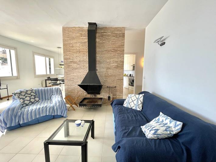 Sa Tuna - House with Views and 30m from the Sea in Ses Vaques (Begur), Begur
