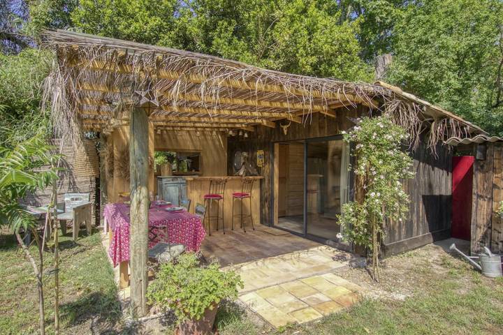 Gîte pour 4 personnes, avec piscine et jardin à Cabannes - 4