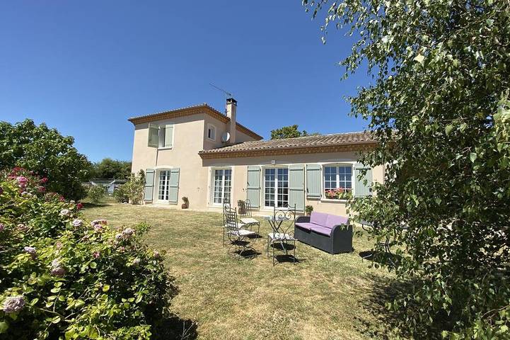Chambre d’hôte pour 3 personnes, avec Jardin à Gondrin