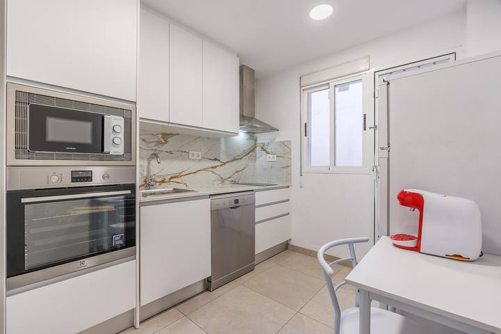 Entire apartment, Apartment 'Bright  in Maracena' with Private Terrace, Wi-Fi and Air Conditioning in Maracena, Granada Province