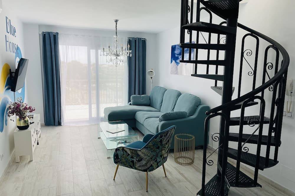 Appartement entier, - Be Our Guest! - Beach, indulgence and private roof terrace in Platja Estanys (Ses Salines), Ses Salines