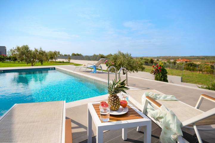 Ferienhaus für 4 Personen, mit Terrasse und Garten sowie Ausblick in Chalkidiki