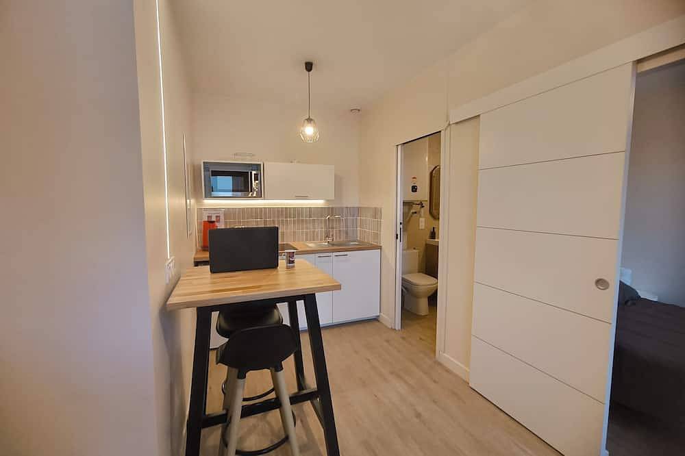 Apartamento entero, Tullins • Equipped T2 between Grenoble and Valence - For professionals, tourism and weddings in Tullins, Isère