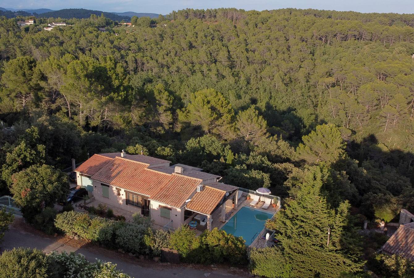 Villa pour 6 personnes avec terrasse in Flayosc, Région de Draguignan