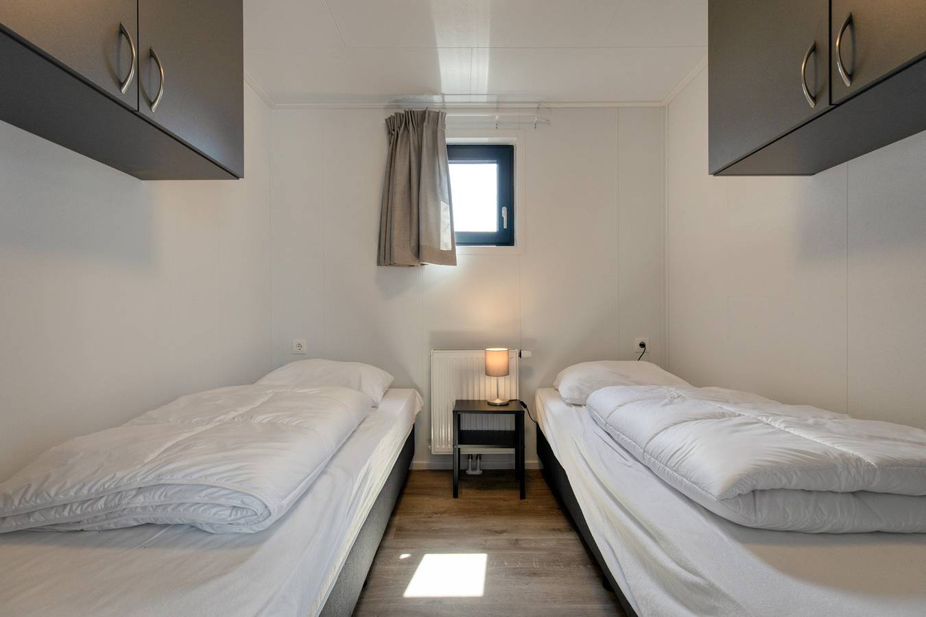 Recreatiepark de Veerstal — Typ B: Cube Chalet für 4 Personen in IJssel