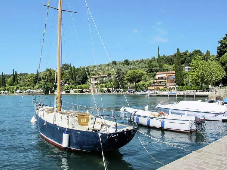 Casa 4 Persone in San Felice del Benaco, Prealpi Gardesane