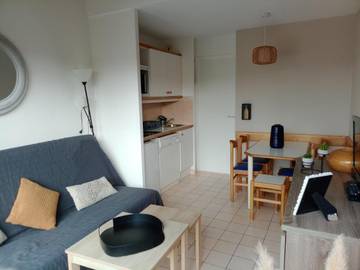 Gîte pour 4 personnes, avec vue ainsi que piscine et balcon dans Port Bourgenay