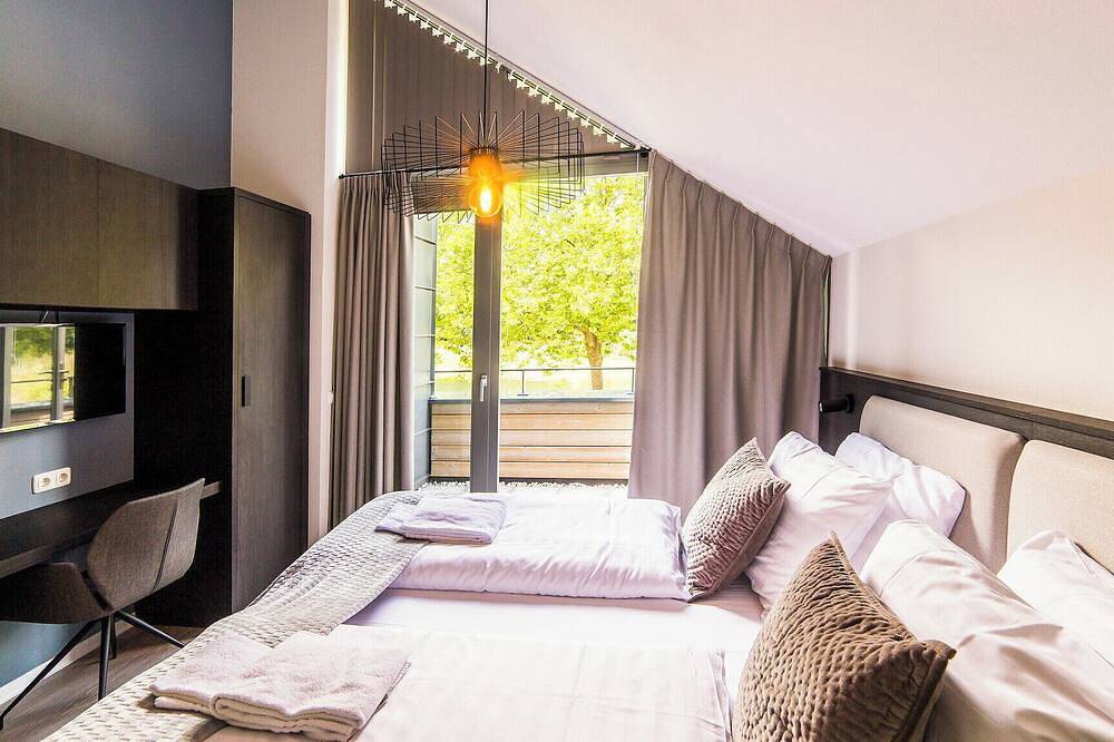 Prinsenvilla Wellness Waterfront – 4 Schlafzimmer / 4 Badezimmer in Maastricht, Hoge Kempen