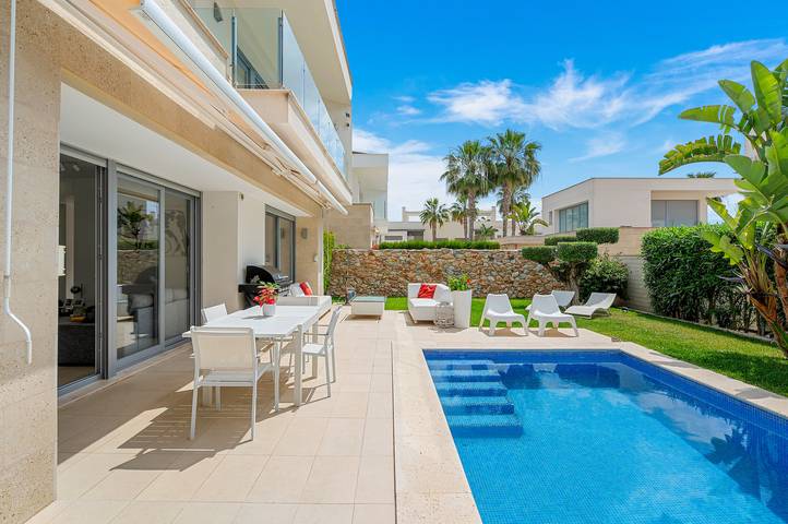 Casa rural para 4 personas, con Balcón además de Terraza y Jardín en Jacarilla - 3