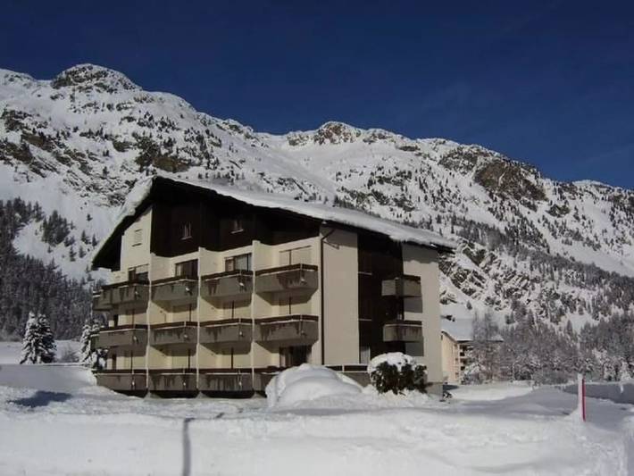 Ferienwohnung für 4 Personen, mit Garten in Sils Maria