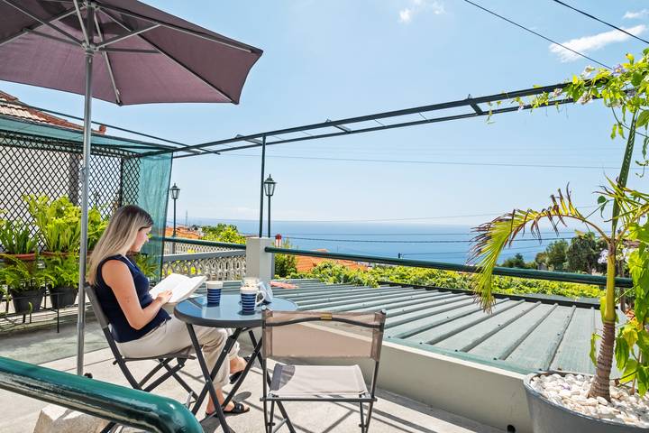 Ferienhaus für 2 Personen, mit Terrasse und Meerblick - 1