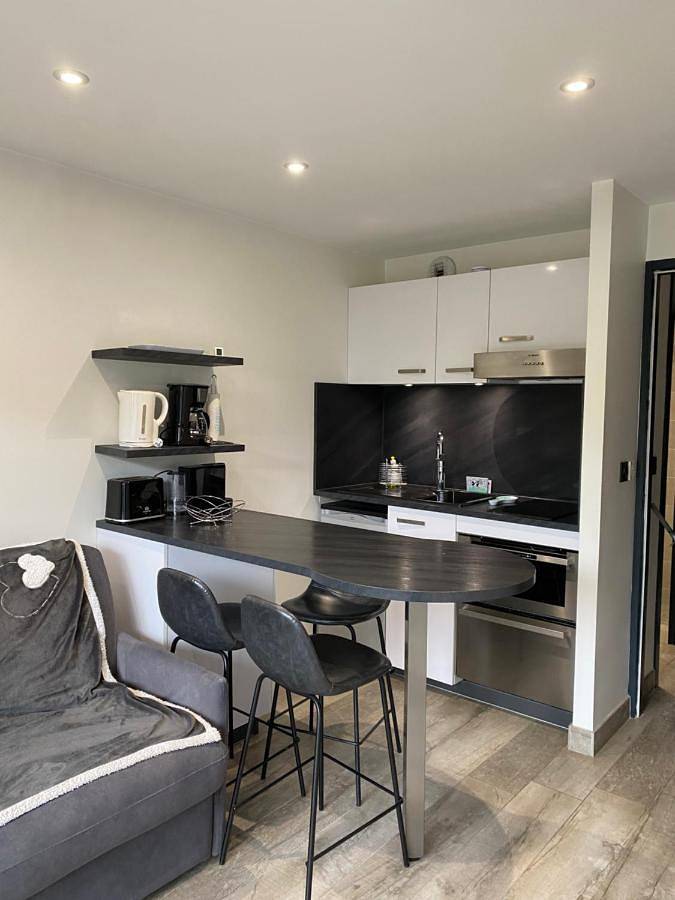 Gîte pour 3 personnes, avec vue et jardin à Sallanches - 2