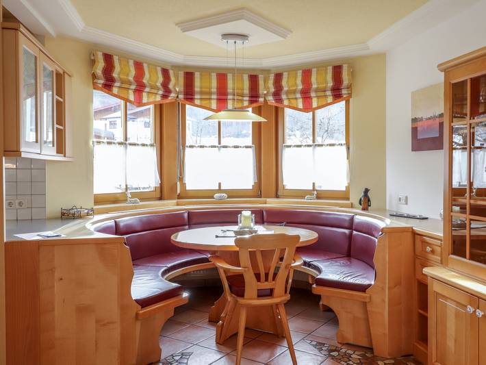 Ferienwohnung für 5 Personen, mit Ausblick und Garten in Radstadt - 4