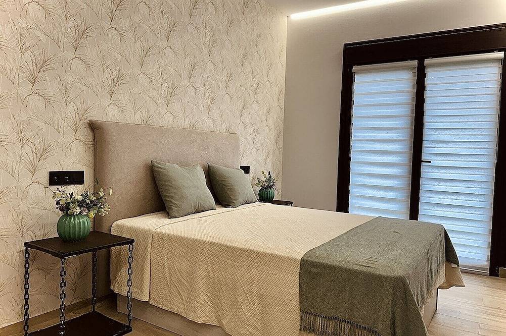 Entire apartment, Flower Deluxe - Garden Bass - 6084 in Noja, Cantabrian Coast