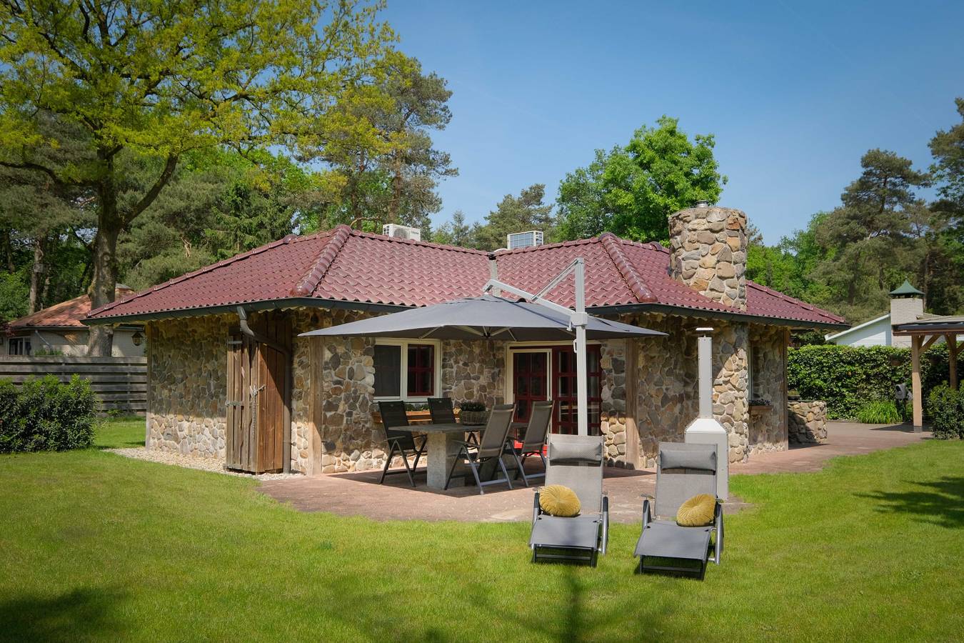 Ferienhaus für 4 Personen mit Sauna und Whirlpool nahe Naturschutzgebiet Borkeld in Holten, Twente