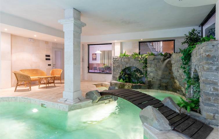 Apartamento Piscina Jardín con Parking in Umbertide, Valtiberina