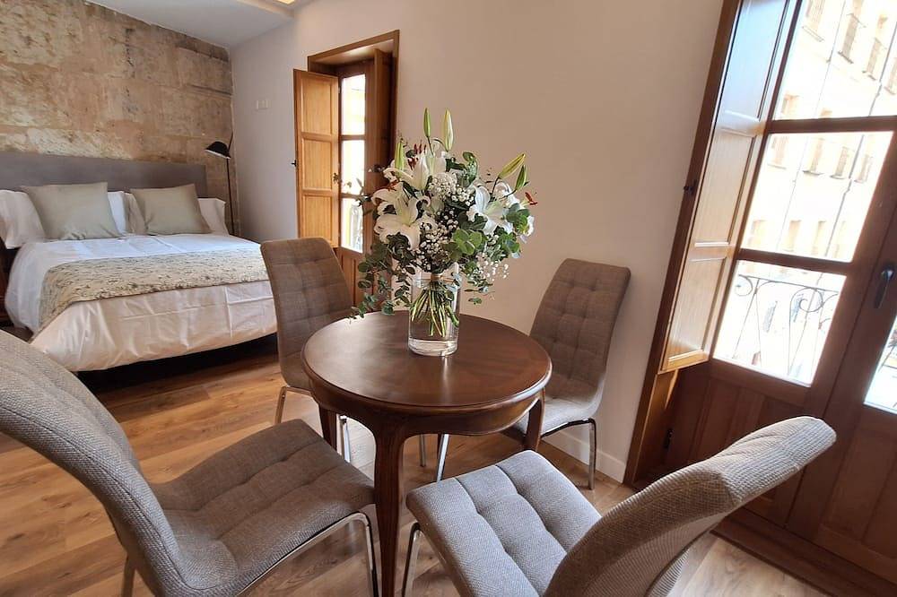 Entire apartment, Estudio a Estrenar al Lado de la Plaza Mayor de Salamanca in Centro (Salamanca), Salamanca