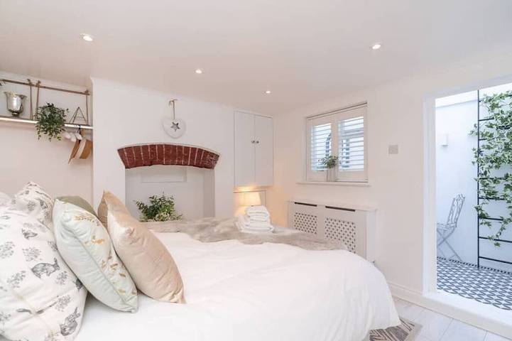 Ganze Wohnung, Central 1 Bedroom Apartment - with Patio in Cheltenham, Gloucestershire