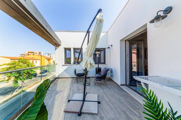 BnB für 5 Personen, mit Ausblick und Balkon in Olbia