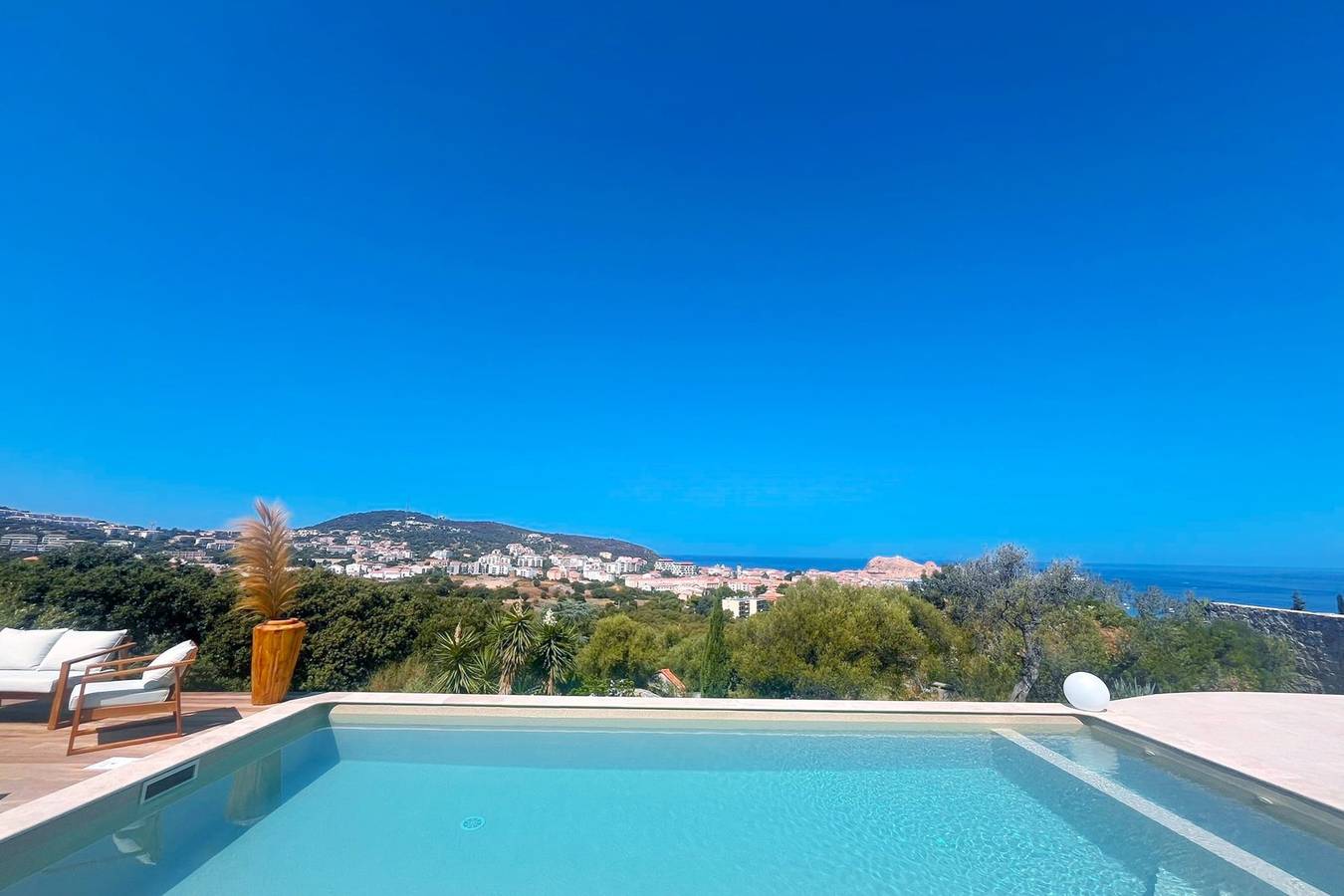Villa Pietra Mare, piscine vue mer, à l'Ile-Rousse in Monticello, Calvi und Umgebung
