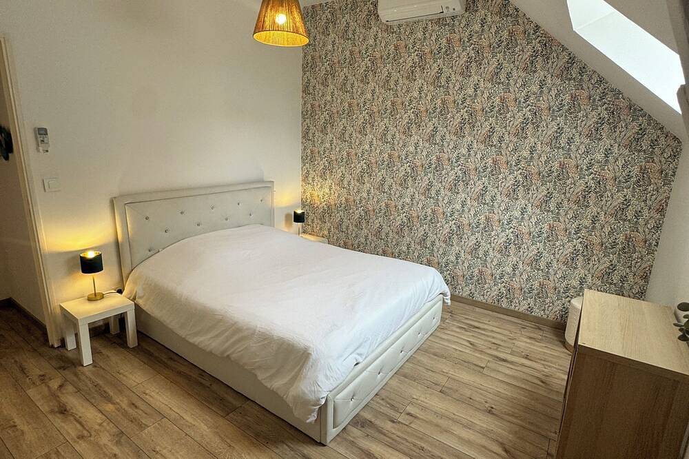 Appartement entier, Gite Penelope idéalement située entre saint Malo et le mont st michel in Mont-Dol, Région de Saint-Malo