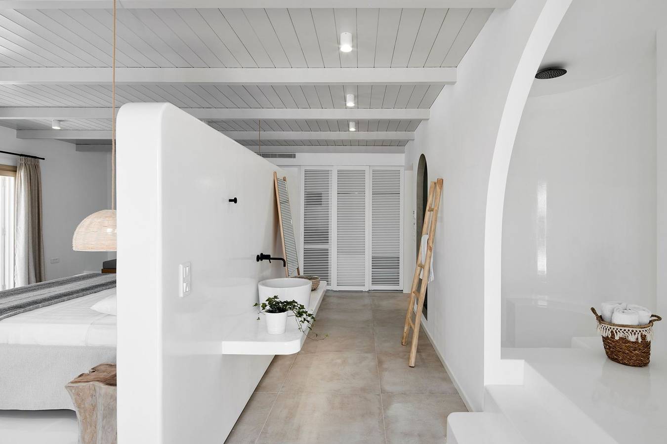 Luxury Milos Apartment Suite | Exclusive Suite with Indoor Heated Jacuzzi | Adamanta in Milos