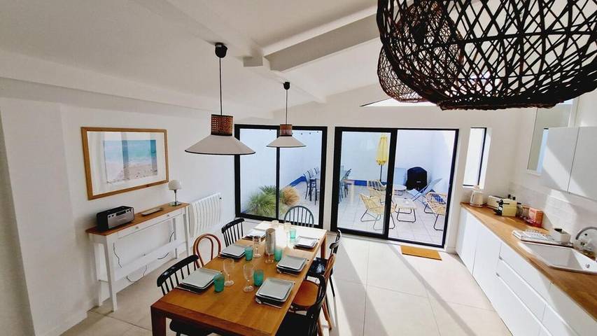 Maison d’hôte pour 7 personnes, avec balcon aux Les Sables-d'Olonne