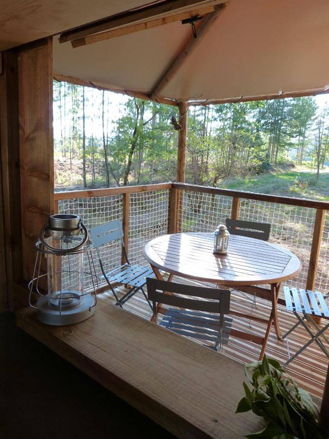 Location de vacances pour 4 personnes, avec bassin pour enfant ainsi que piscine et terrasse à Lablachère - 4