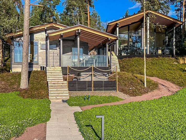 Ferienhaus für 13 Personen, mit Sauna in Südfinnland