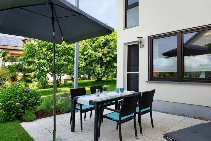 Geheel appartement, Appartement 'Ferienwohnung Mit Terasse' met privéterras en Wi-Fi in Salem, Region Bodensee-Oberschwaben