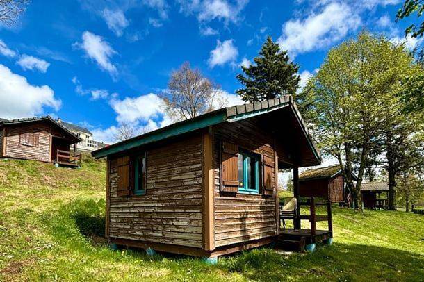 Camping Onlycamp Le Pioulat in Trizac, Parc naturel régional des Volcans d'Auvergne