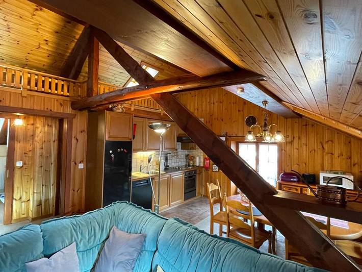 Gîte pour 6 personnes, avec vue et terrasse, animaux acceptés à Salvan - 4