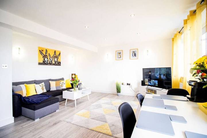 Apartment for 4 people in Swindon