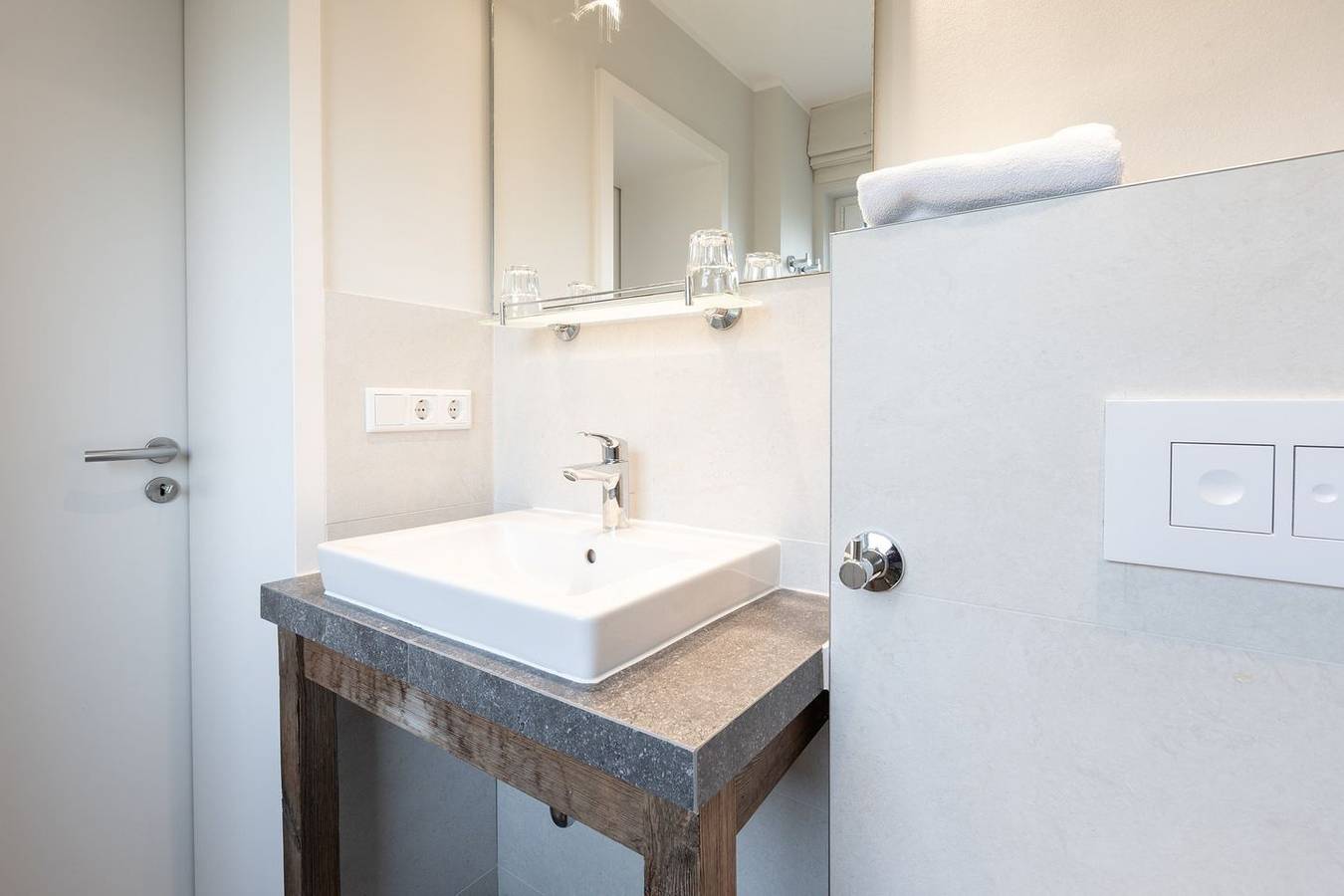 Ferienwohnung in ruhiger Lage mit Balkon — Bild 5