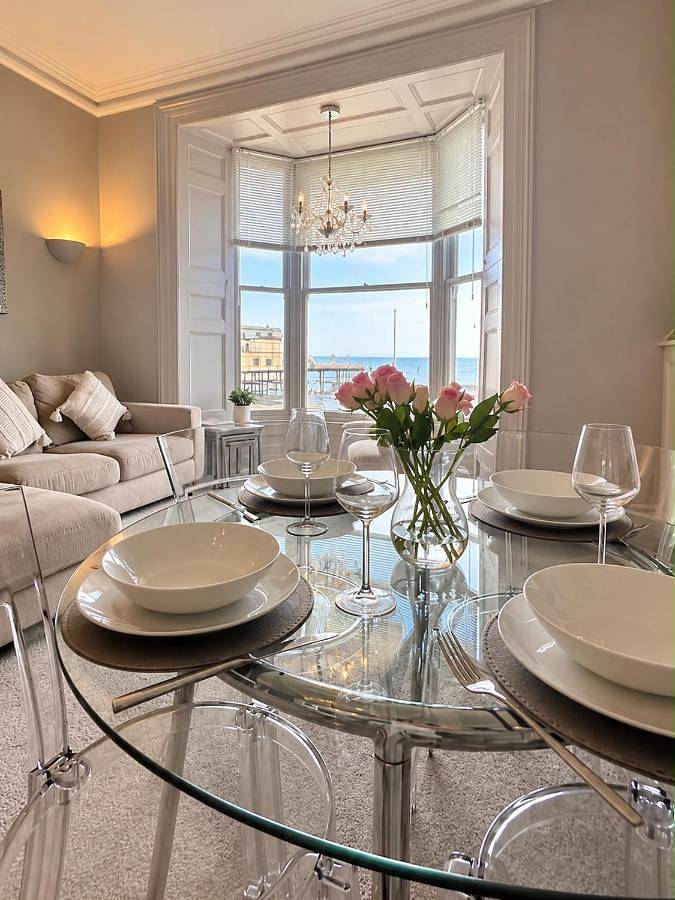 Apartment for 6 people, with Terrace and Garden as well as View in Aberystwyth