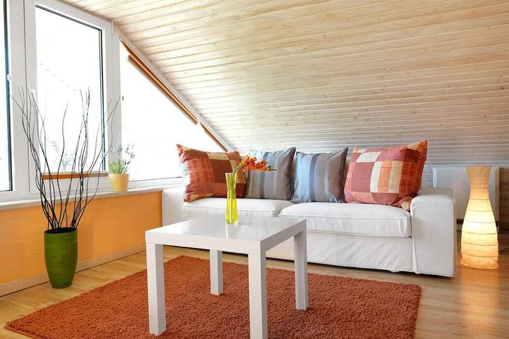 Ferienhaus für 3 Personen, mit Terrasse und Garten