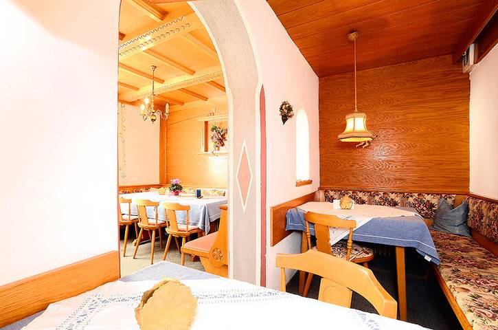 Ferienhaus für 16 Personen, mit Terrasse in Tirol - 4