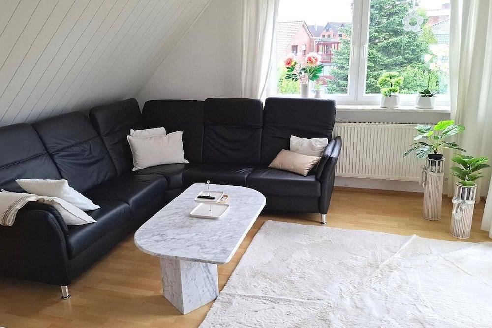 Ganze Wohnung, Ferienwohnung \"Möwennest\" mit Balkonterrasse in Nordenham, Wesermarsch